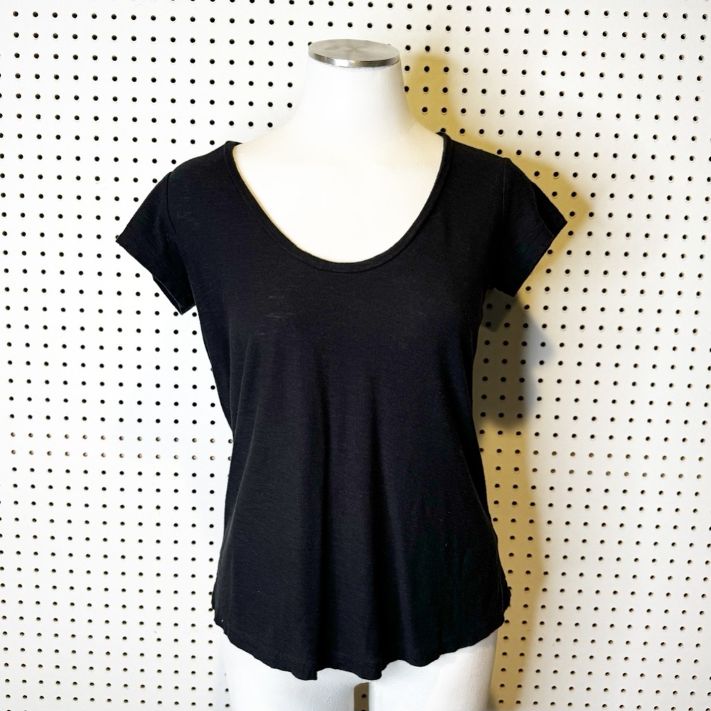 James Perse |‎ Scoop Neck Jersey Slub T-shirt in Black Sz. 1